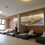 Wellness- Und Garni Dachsteinresort شقة فندقية