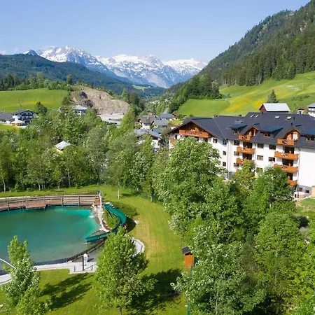 Lägenhetshotell Wellness- Und Familienhotel Garni Dachsteinresort 4*