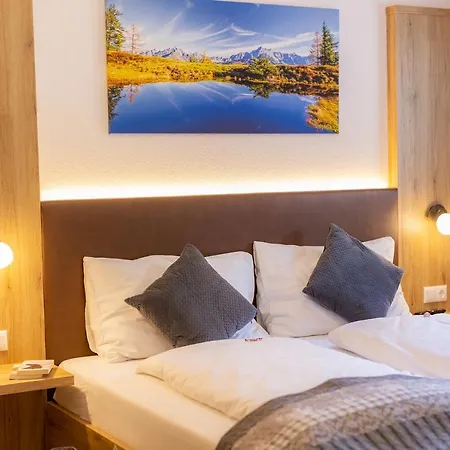 Wellness- Und Familienhotel Garni Dachsteinresort Апарт-отель 4*