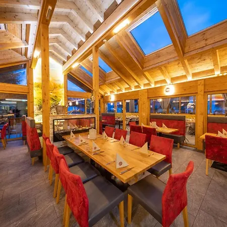 Aparthotel Dachsteinresort 4*