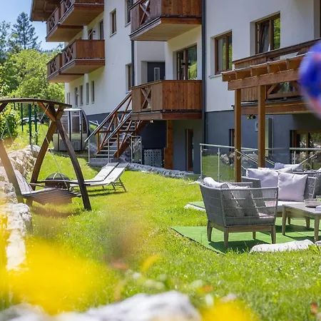 Wellness- Und Familienhotel Garni Dachsteinresort Русбах-ам-Пас-Гшютт