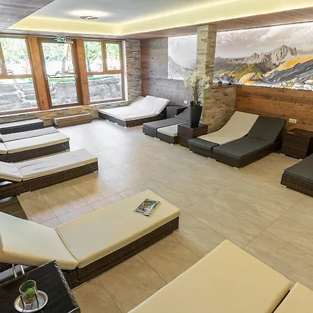 Wellness- Und Familienhotel Garni Dachsteinresort