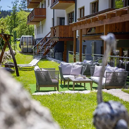 Wellness- Und Familienhotel Garni Dachsteinresort Lägenhetshotell 4*