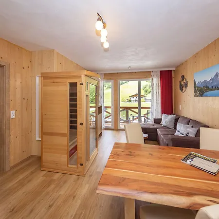 Wellness- Und Familienhotel Garni Dachsteinresort Lägenhetshotell