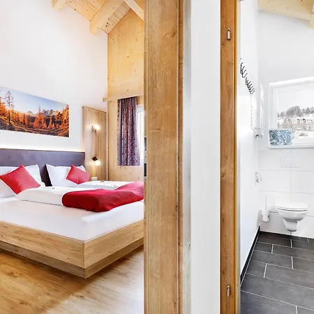 Апарт-отель Wellness- Und Familienhotel Garni Dachsteinresort