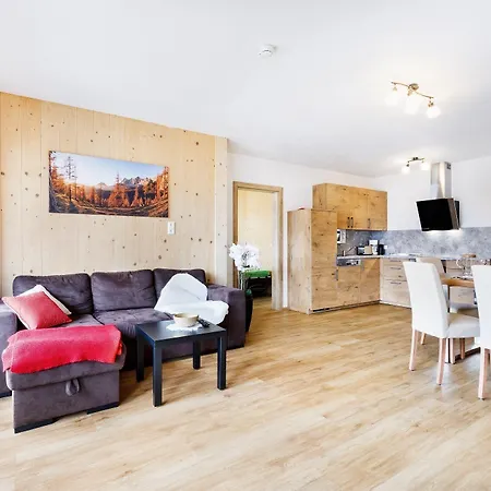 Wellness- Und Familienhotel Garni Dachsteinresort Apartahotel 4*