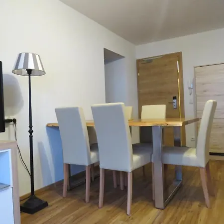 Wellness- Und Familienhotel Garni Dachsteinresort