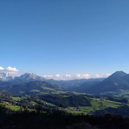 Wellness- Und Familienhotel Garni Dachsteinresort Lägenhetshotell