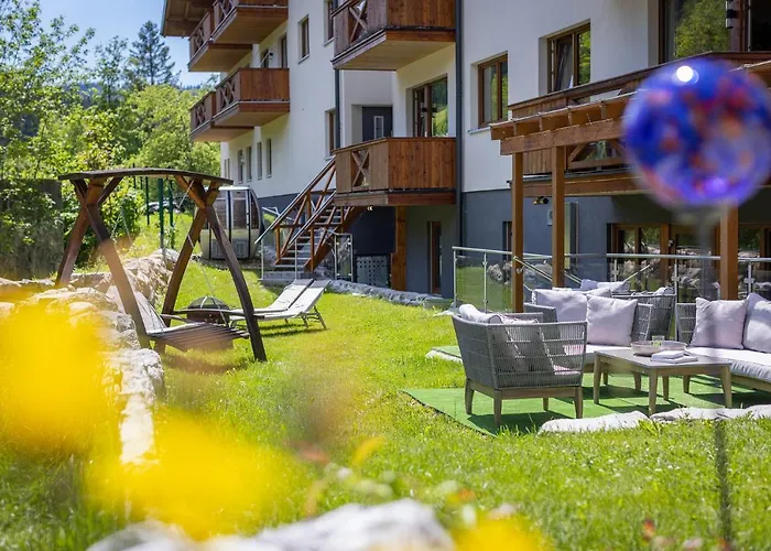 Wellness- Und Garni Dachsteinresort Rußbach am Paß Gschütt