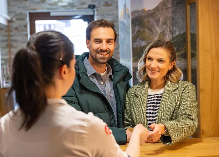 アパートホテル Wellness- Und Garni Dachsteinresort ルスバッハ・アム・パス・クシュット