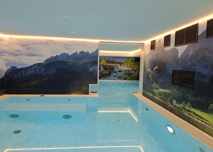 Wellness- Und Garni Dachsteinresort